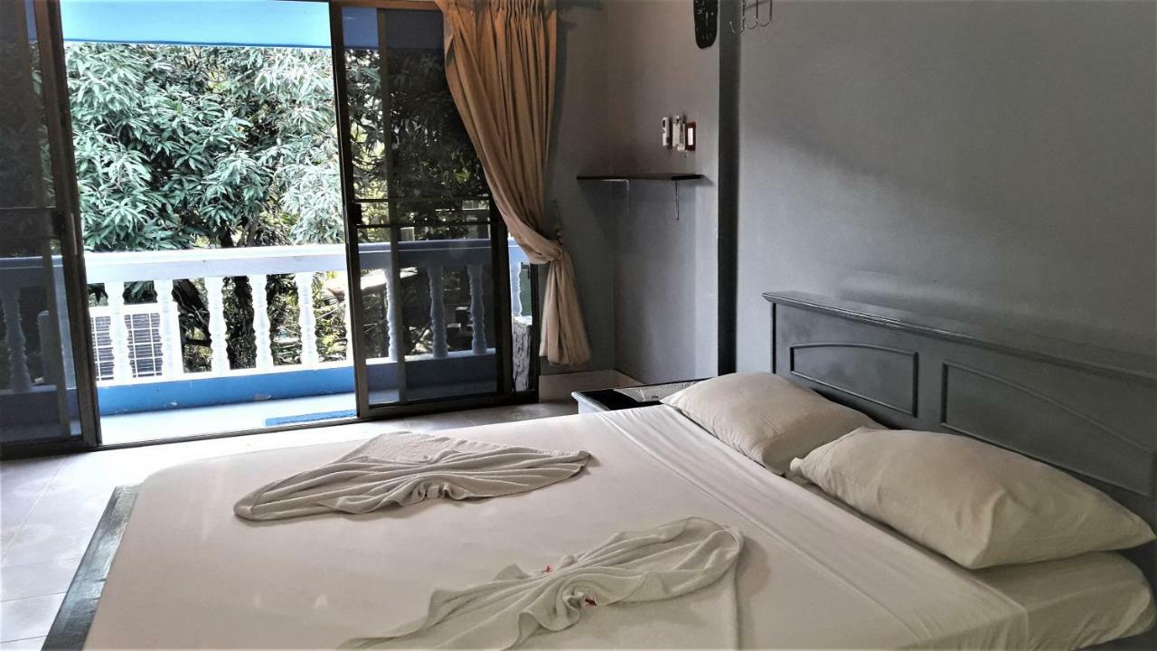 The Guest House - Apartment Phuket Exteriör bild